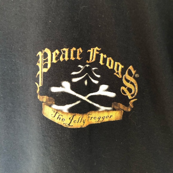 🦄 $5 w/ bundle!* Pirate Peace Frogs T-shirt - Picture 3 of 4